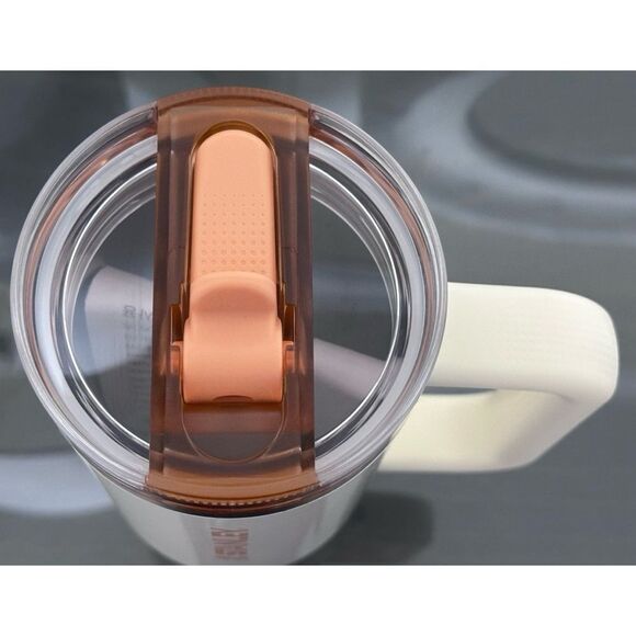 STANLEY QUENCHER PROTOUR FLIP STRAW TUMBLER, 30OZ- CREAM APRICOT GLOSS - Picture 3 of 4